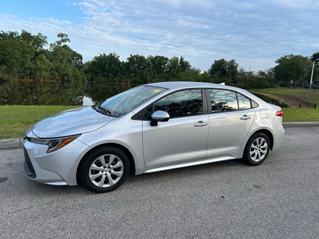 Used 2024 Toyota Corolla LE Sedan