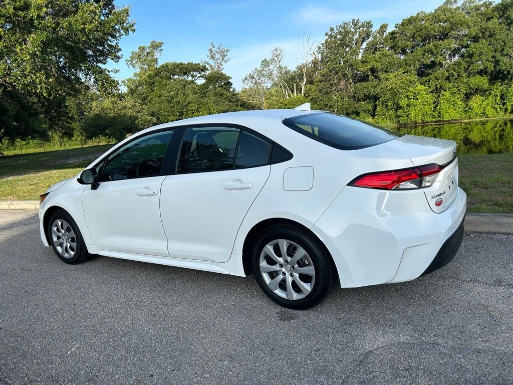 Used 2024 Toyota Corolla LE Sedan