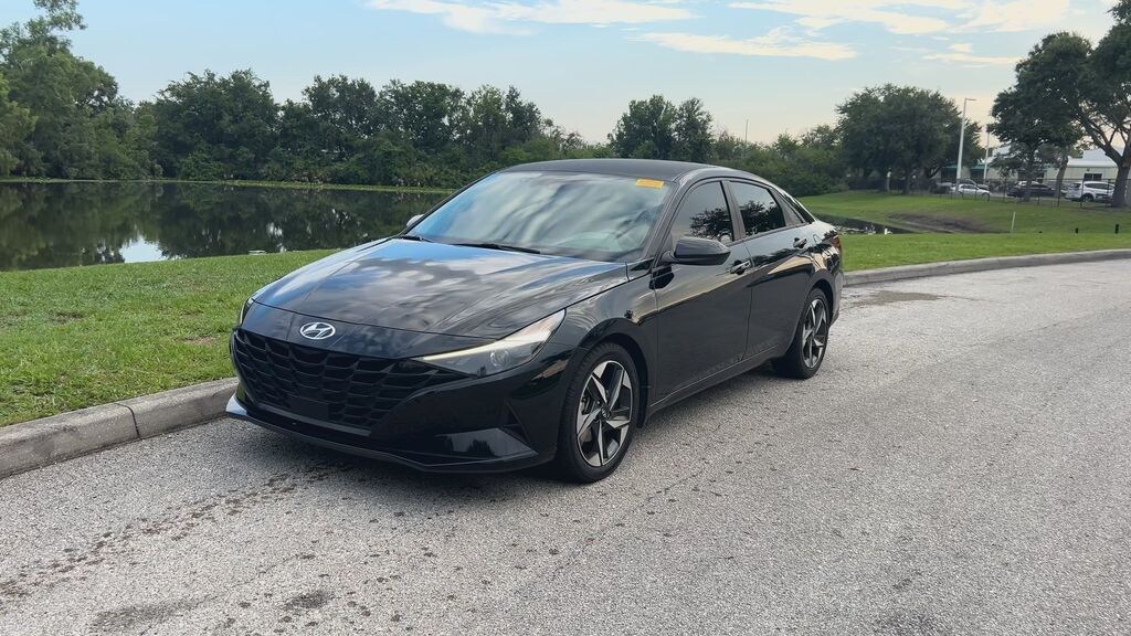 Used 2023 Hyundai Elantra SEL Sedan