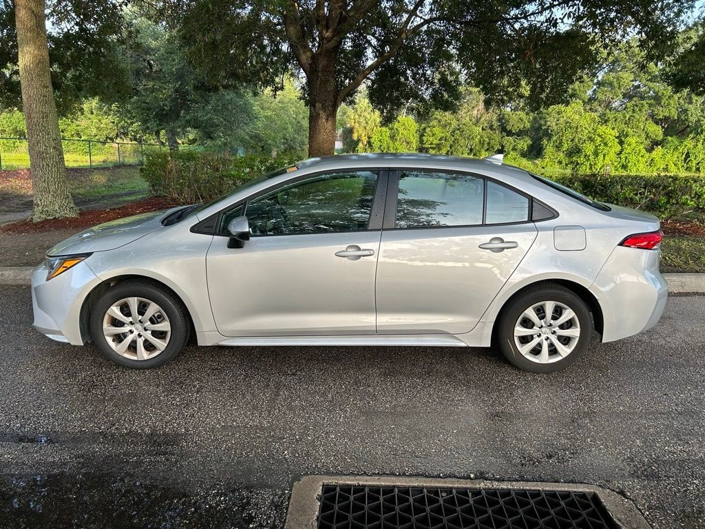 Certified 2025 Toyota Corolla LE Sedan