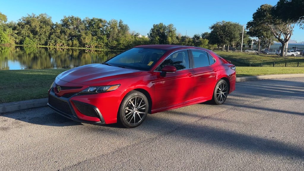 Used 2023 Toyota Camry SE Sedan