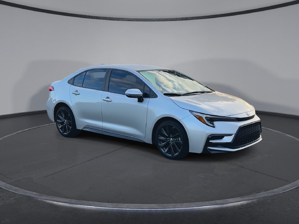 Used 2023 Toyota Corolla SE Sedan