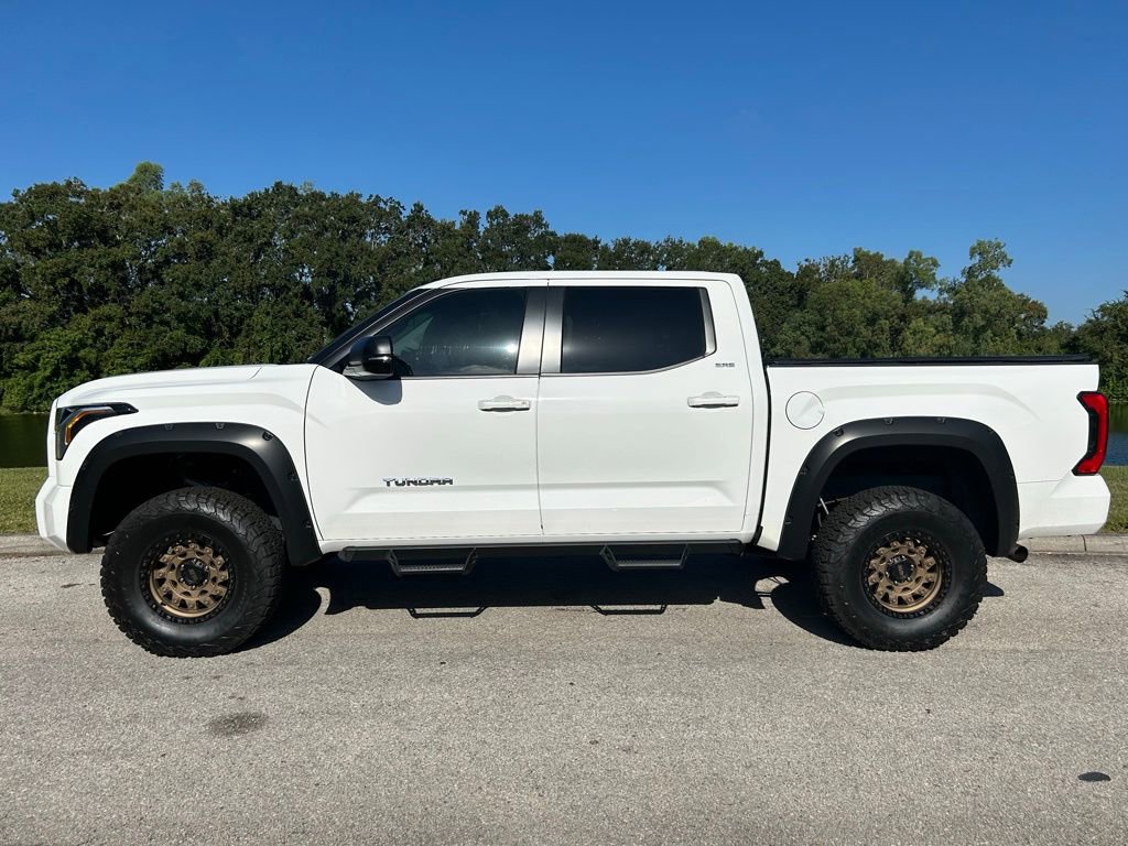 2024 Toyota Tundra SR5 photo 2