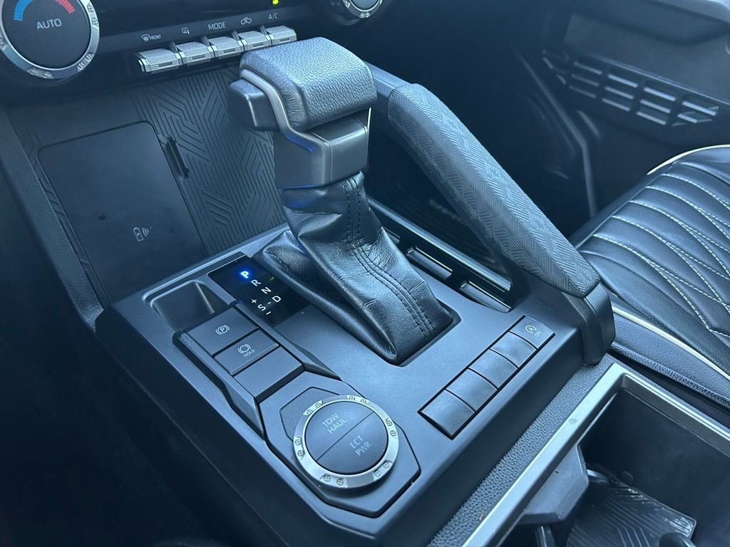 2024 Toyota Tacoma SR5 - Photo 27