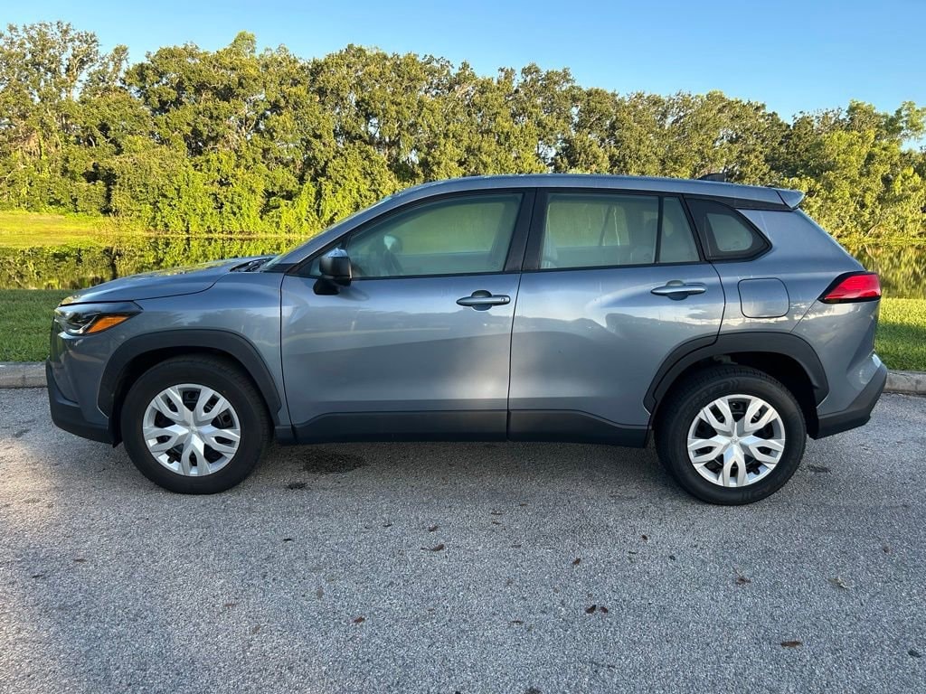 Used 2022 Toyota Corolla Cross L with VIN 7MUAAAAG1NV024241 for sale in Northfield, Minnesota