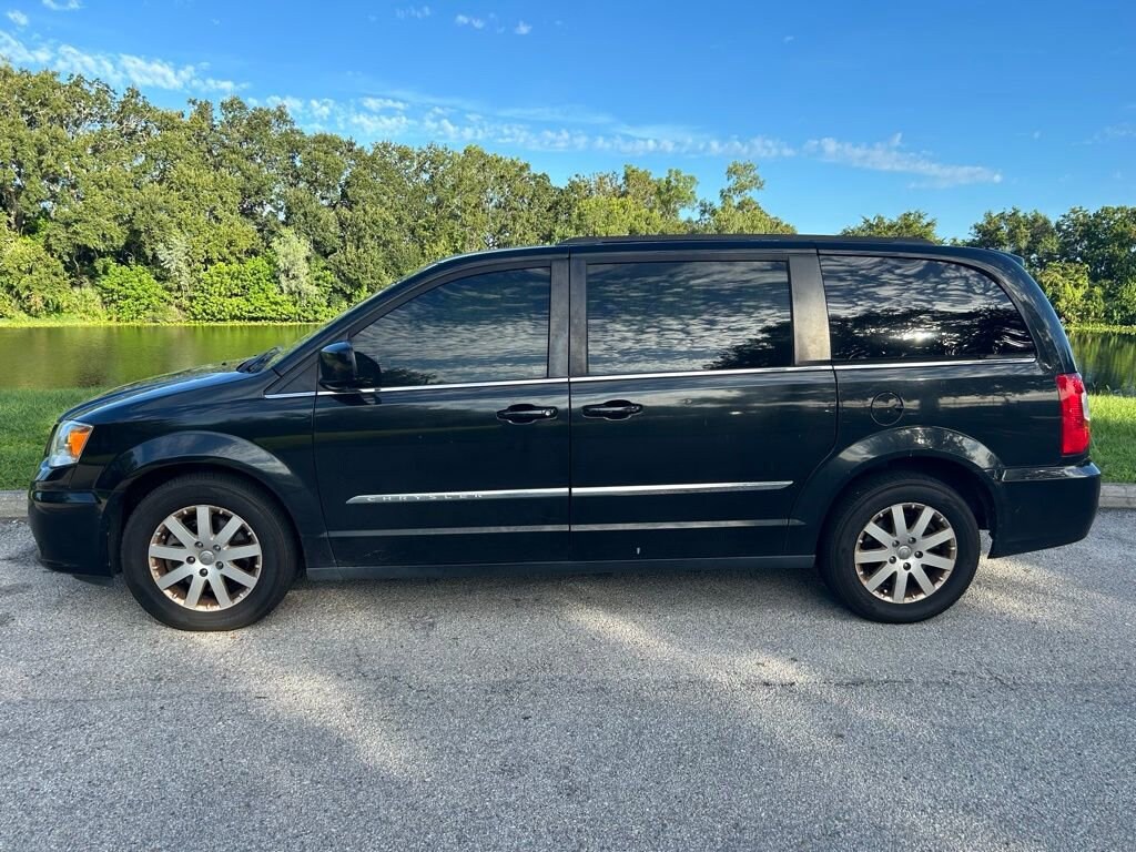 Used 2016 Chrysler Town & Country Touring Van LWB Passenger Van