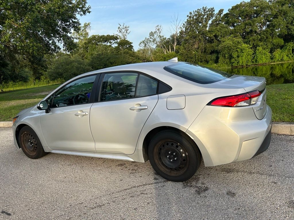 Used 2024 Toyota Corolla LE Sedan