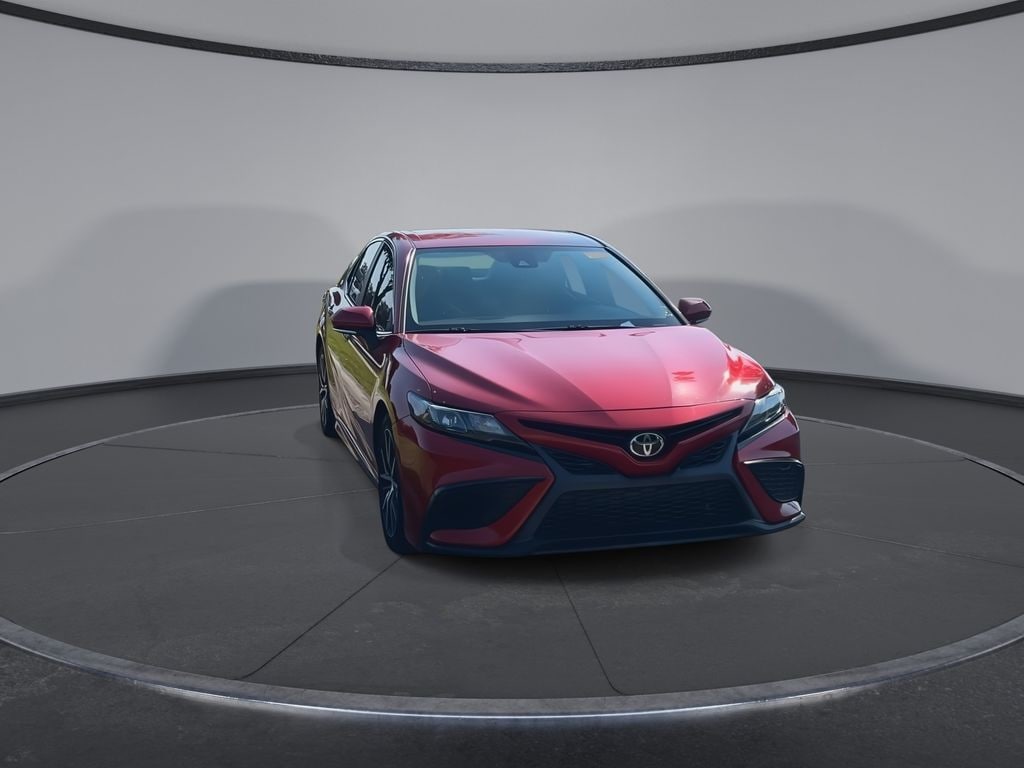 Used 2022 Toyota Camry SE Sedan