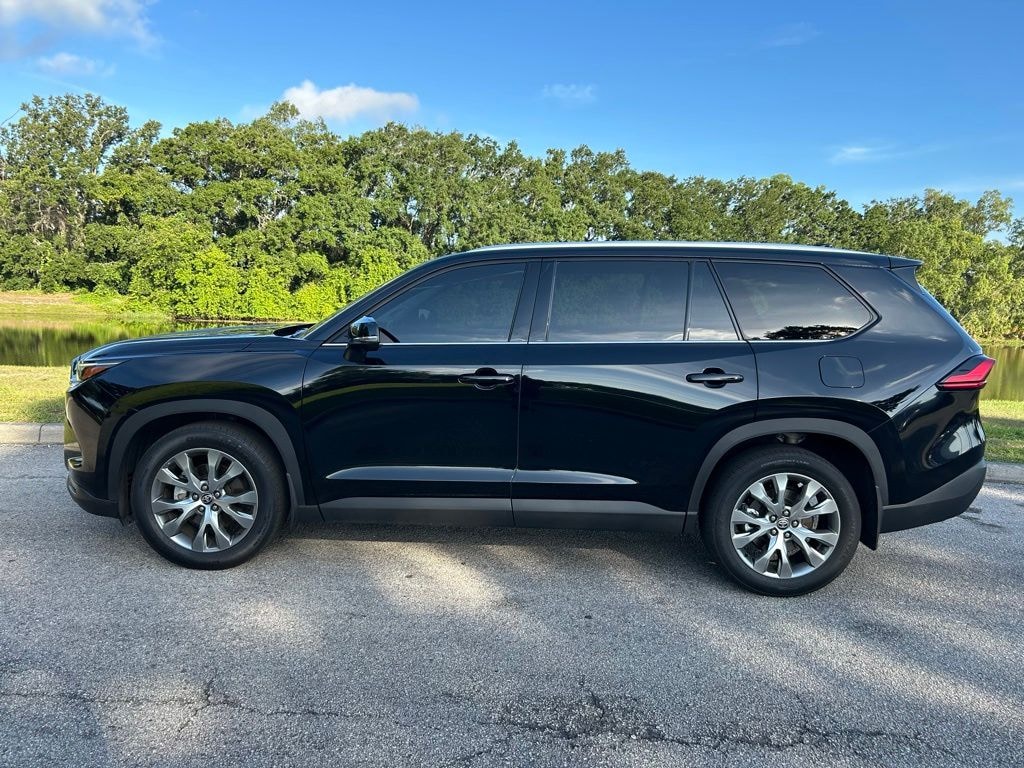 Used 2024 Toyota Grand Highlander Limited SUV