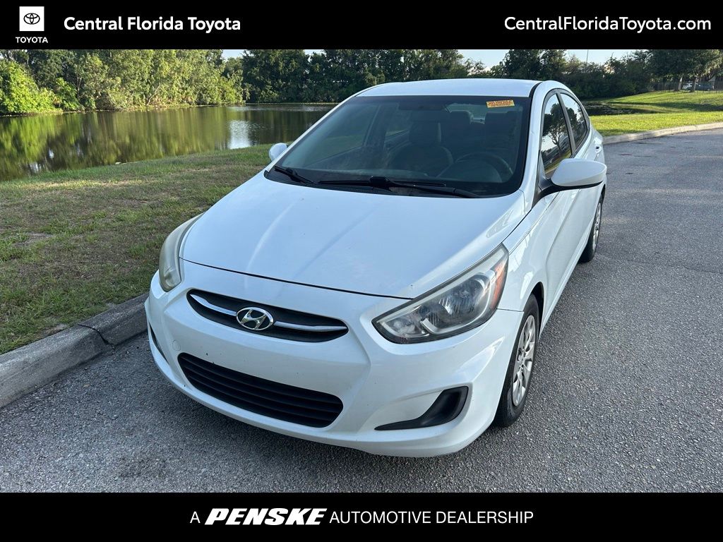 2016 Hyundai Accent SE 4-Door 6-Speed Automatic's photo