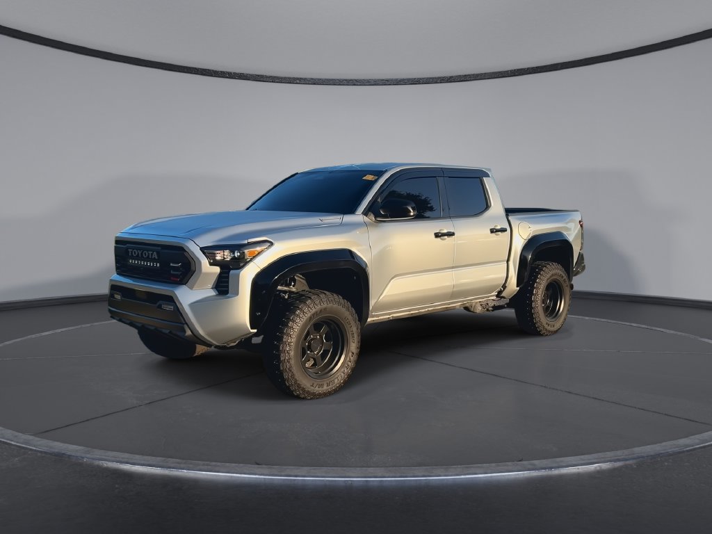 Used 2025 Toyota Tacoma SR Truck