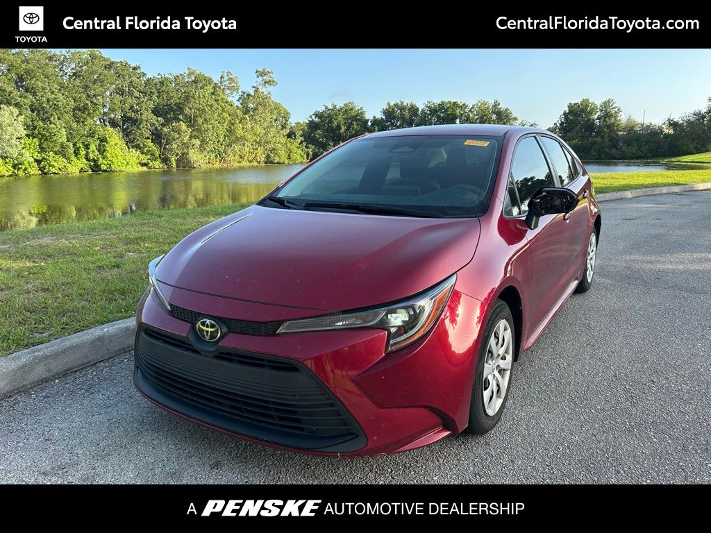 2023 Toyota Corolla LE CVT's photo