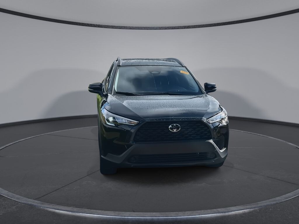 Used 2024 Toyota Corolla Cross LE SUV