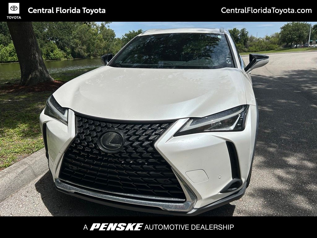 2021 Lexus UX 200 200 FWD's photo