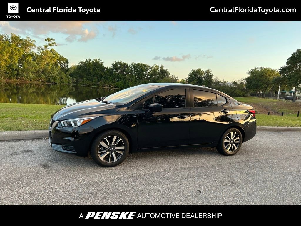 2022 Nissan Versa Sedan SV