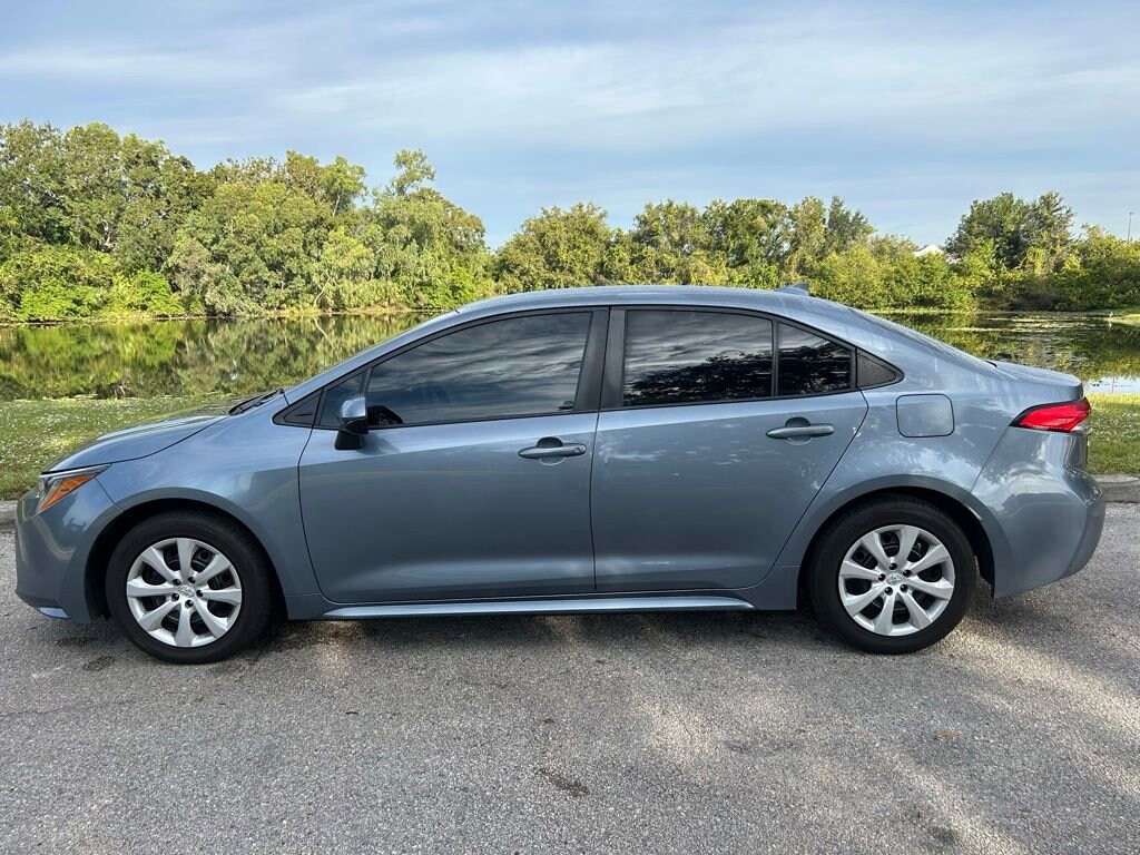Used 2022 Toyota Corolla LE Sedan