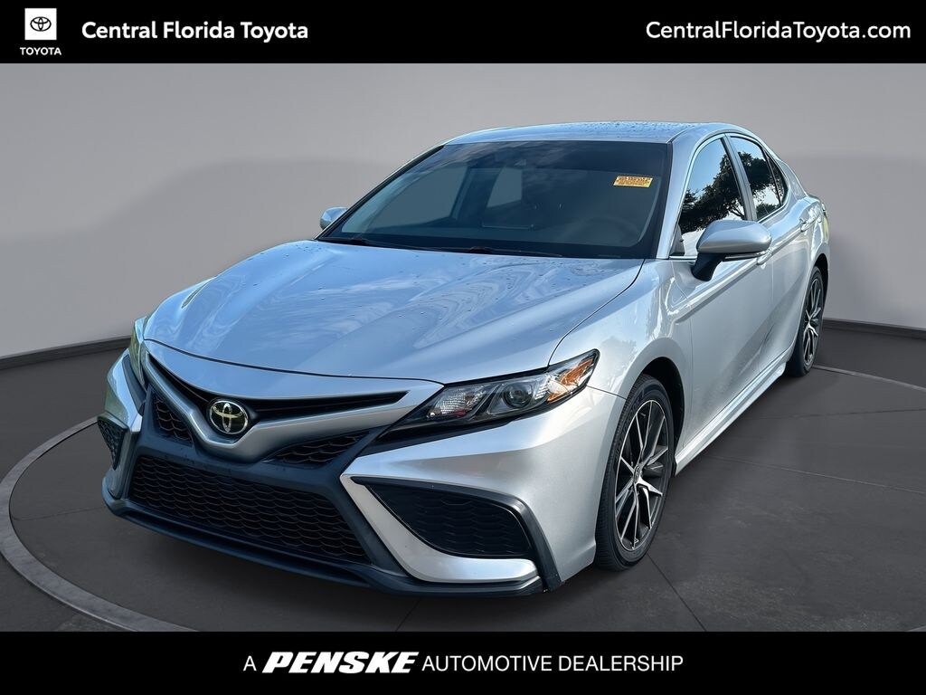Used 2024 Toyota Camry SE Sedan