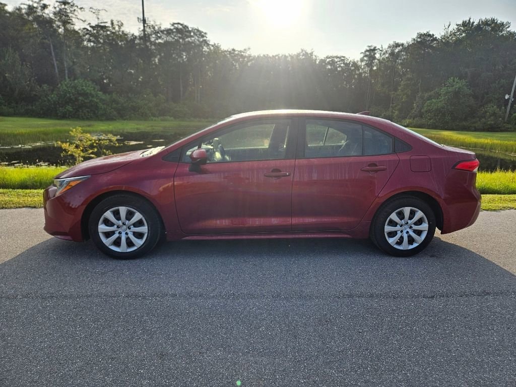 Used 2023 Toyota Corolla LE with VIN JTDB4MEEXPJ009527 for sale in Orlando, FL