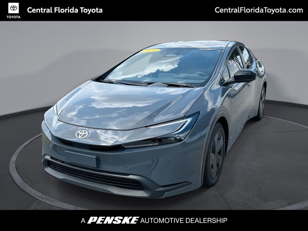 2024 Toyota Prius Hatchback 