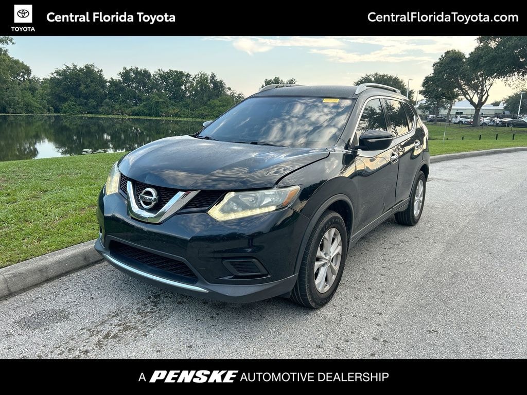 Used 2014 Nissan Rogue SV SUV