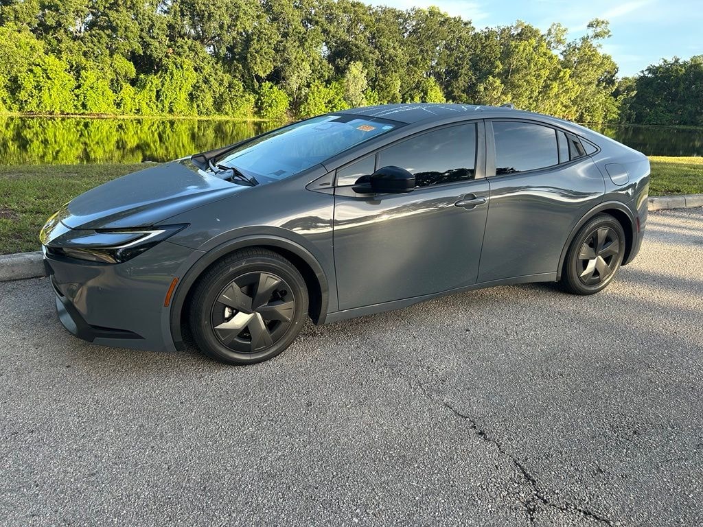 Used 2024 Toyota Prius LE Hatchback