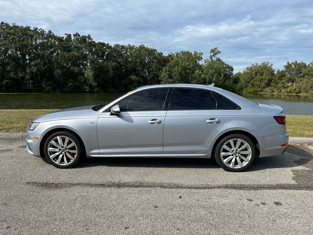 2018 Audi A4 2.0T photo 2
