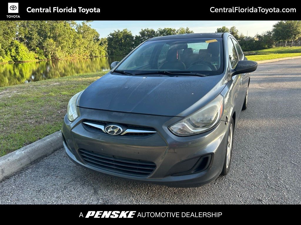 2013 Hyundai Accent GLS 4-Door 6-Speed Automatic's photo