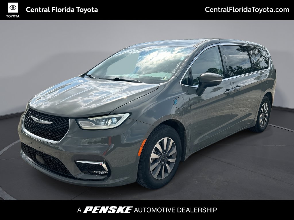 2023 Chrysler Pacifica Hybrid