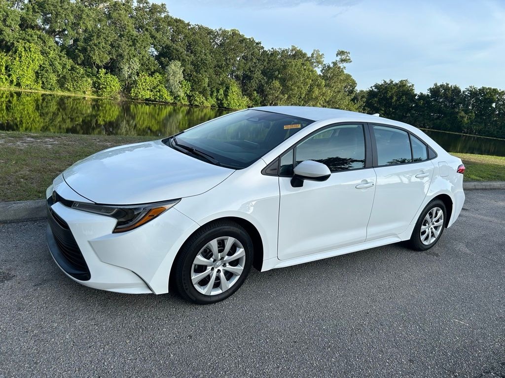 Used 2024 Toyota Corolla LE Sedan