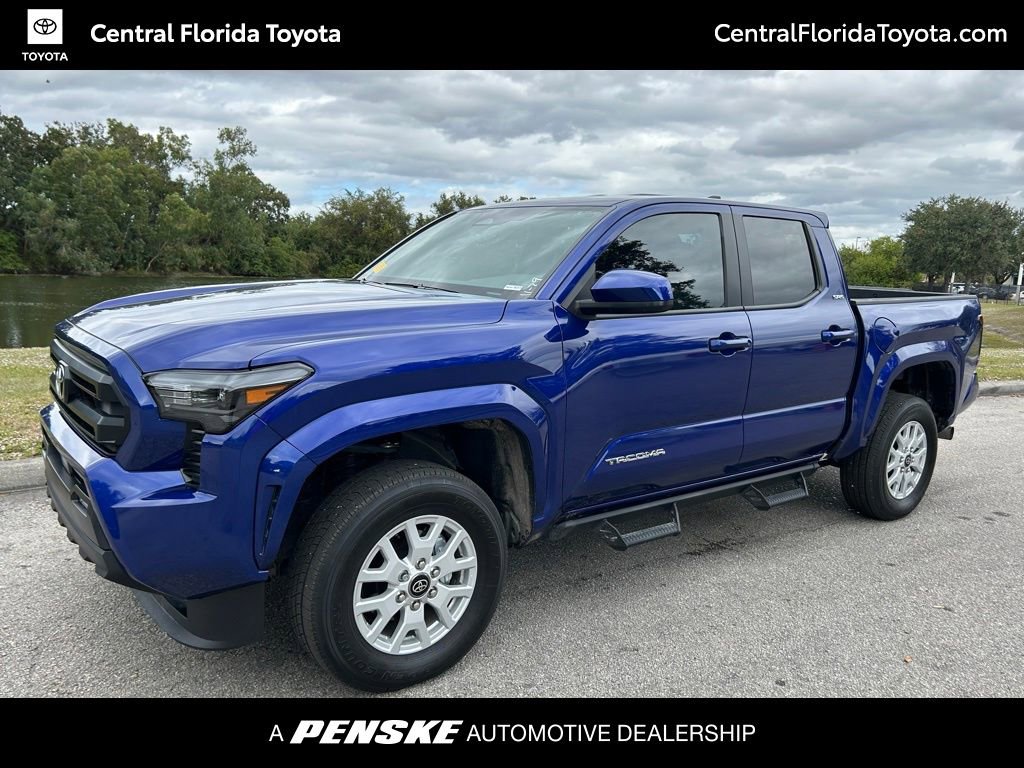 2025 Toyota Tacoma SR5's photo