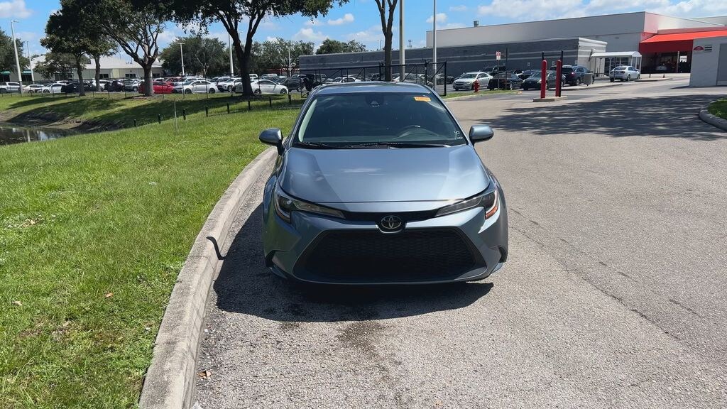 Used 2022 Toyota Corolla LE Sedan