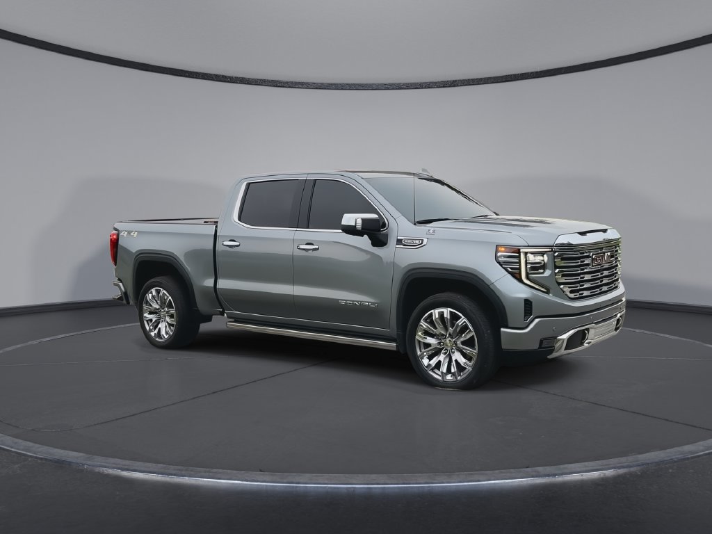 Used 2025 GMC