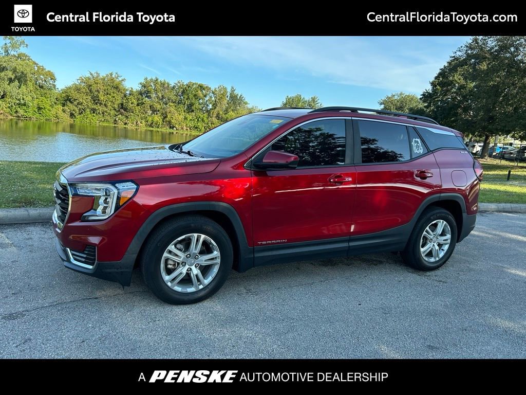 2022 GMC Terrain SLE's photo