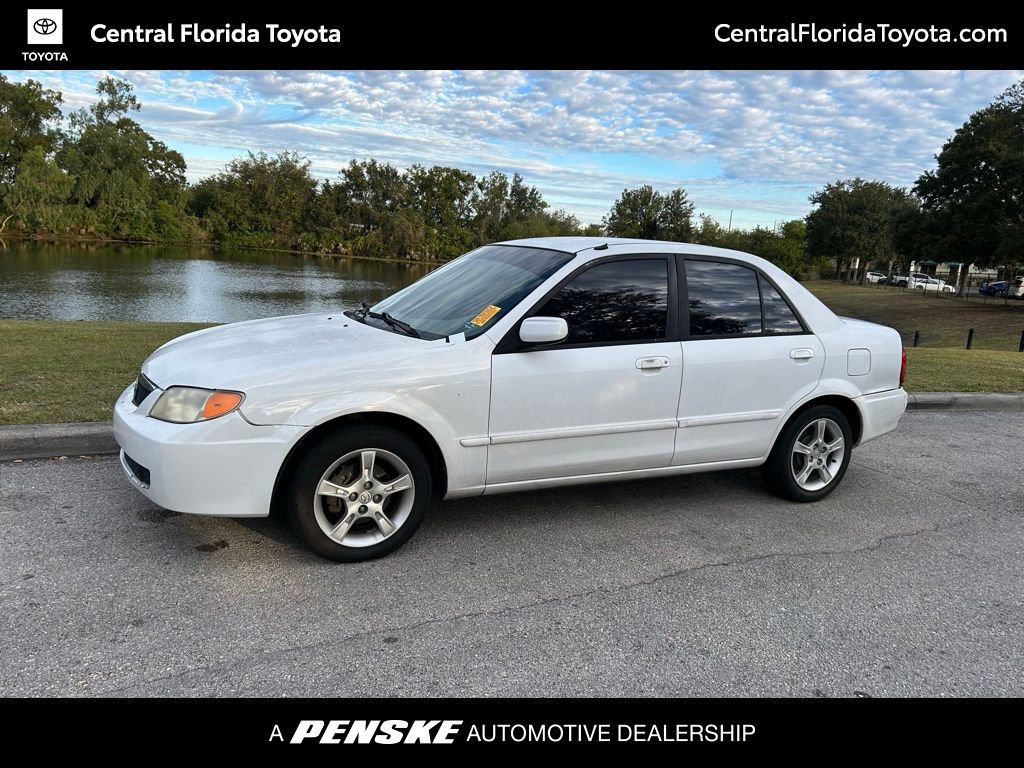 2002 Mazda Protege DX's photo