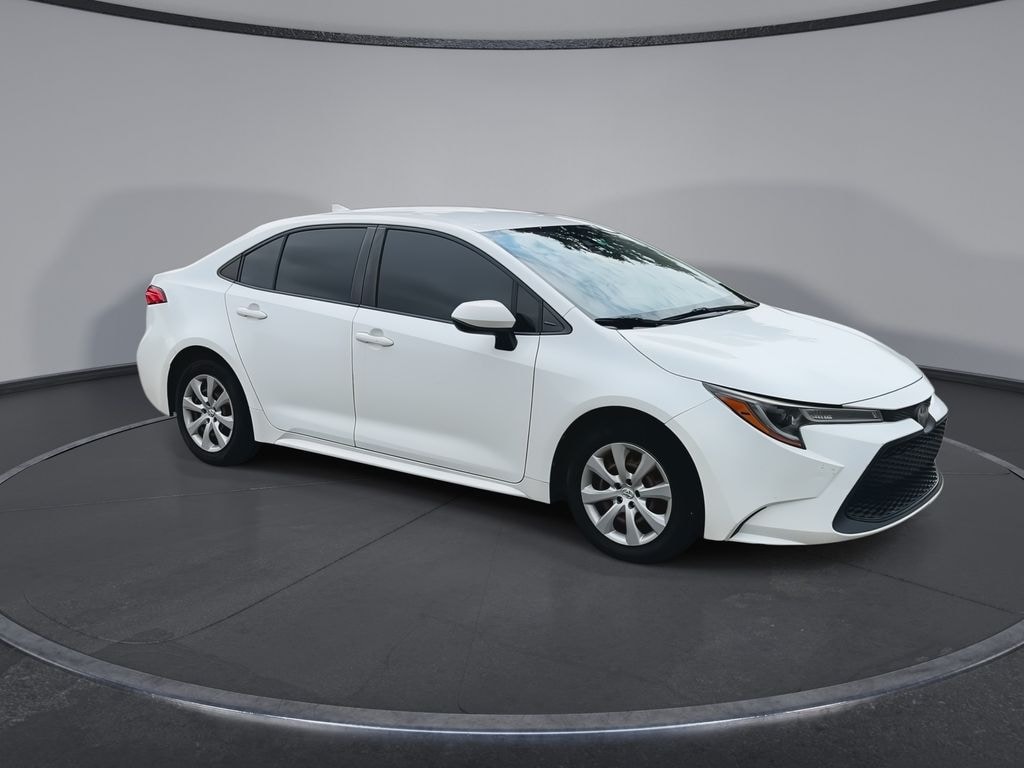 Used 2020 Toyota Corolla LE Sedan