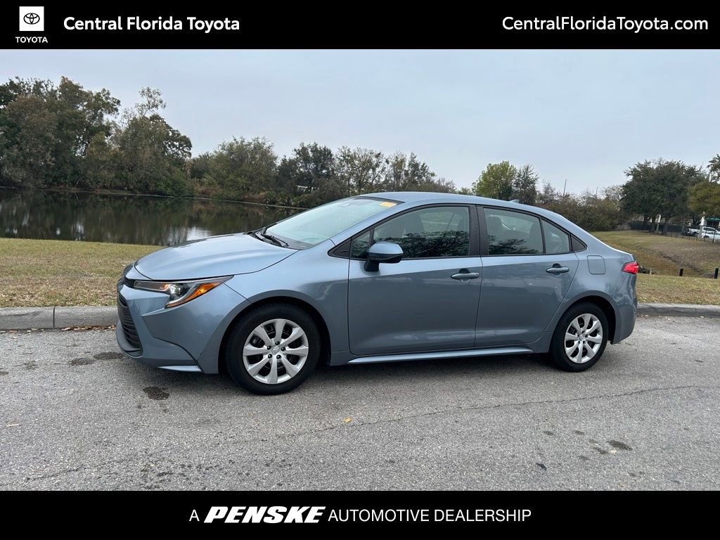 2023 Toyota Corolla LE