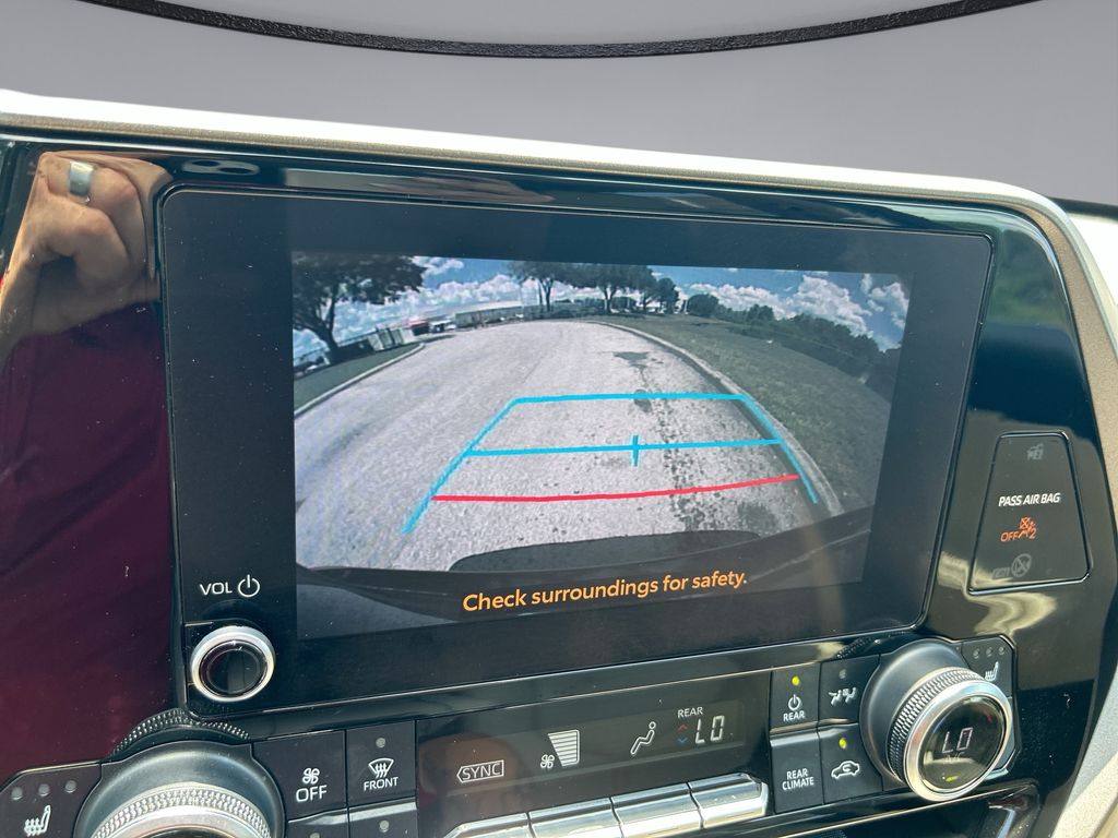 2023 Toyota Highlander XLE - Photo 24