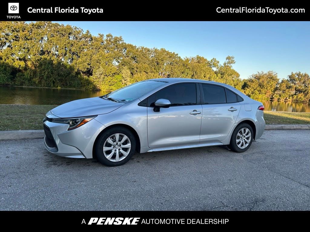 2022 Toyota Corolla LE