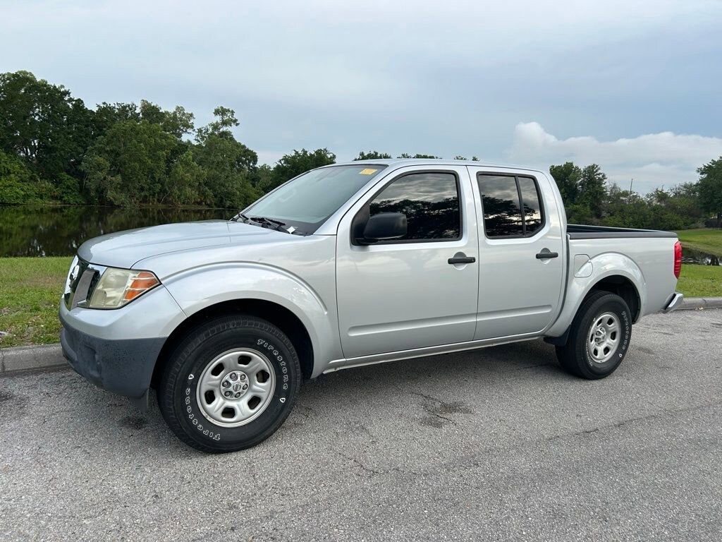 Used 2015 Nissan Frontier S Truck Crew Cab