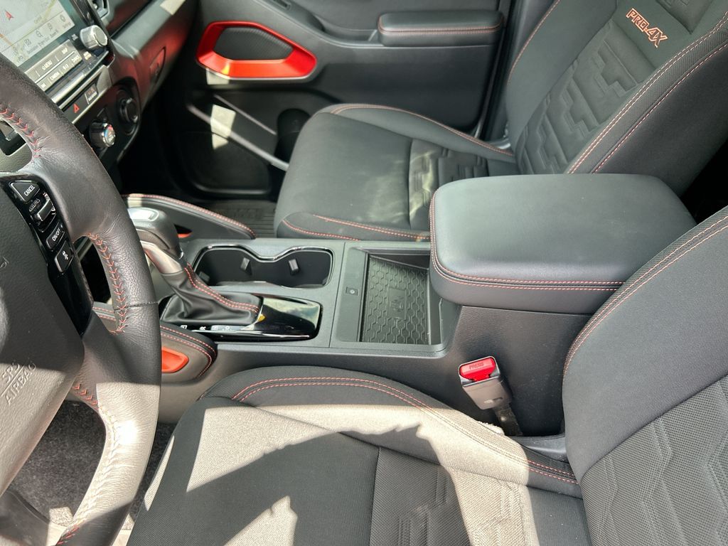 2023 Nissan Frontier PRO-4X - Photo 28