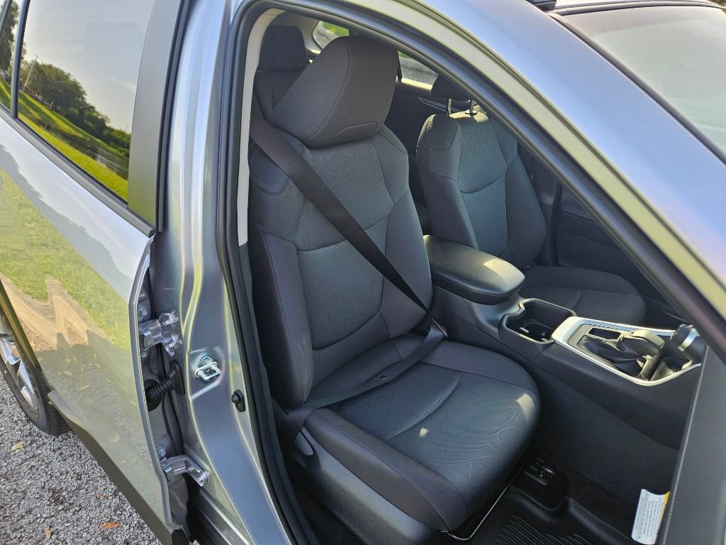 Certified 2024 Toyota RAV4 XLE with VIN 2T3W1RFV0RC288644 for sale in Kansas City