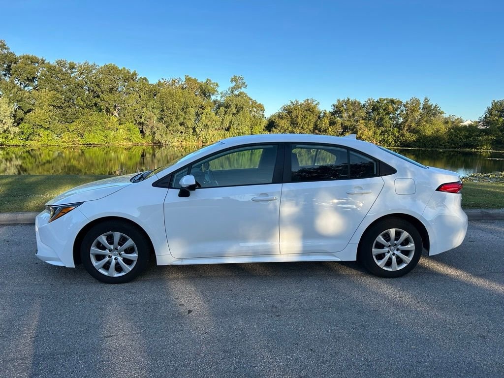 Used 2024 Toyota Corolla LE Sedan