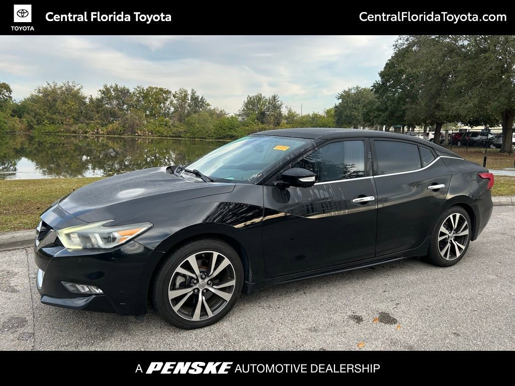 2017 Nissan Maxima Platinum's photo