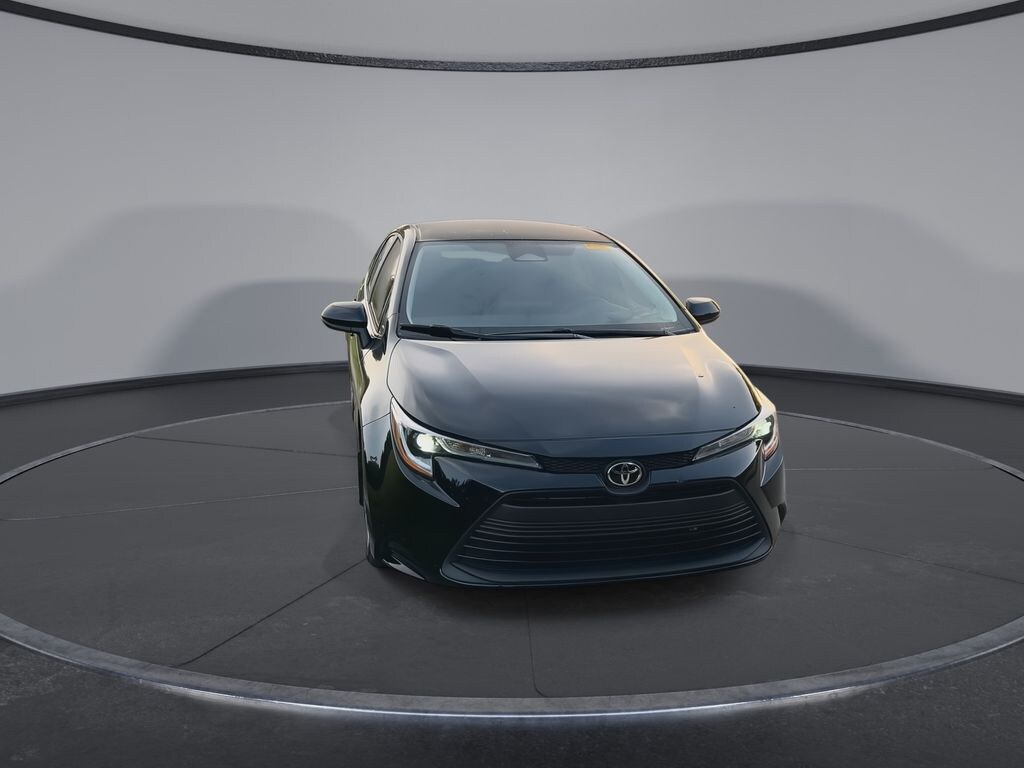 Used 2025 Toyota Corolla LE Sedan