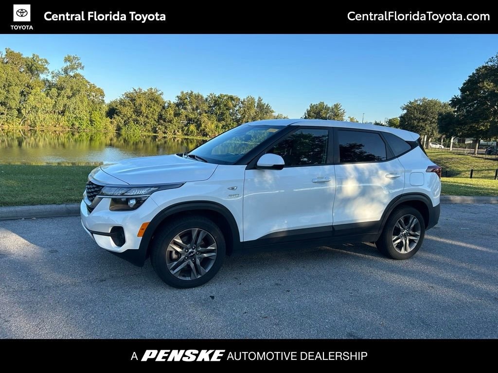 Used 2023 Kia Seltos LX SUV