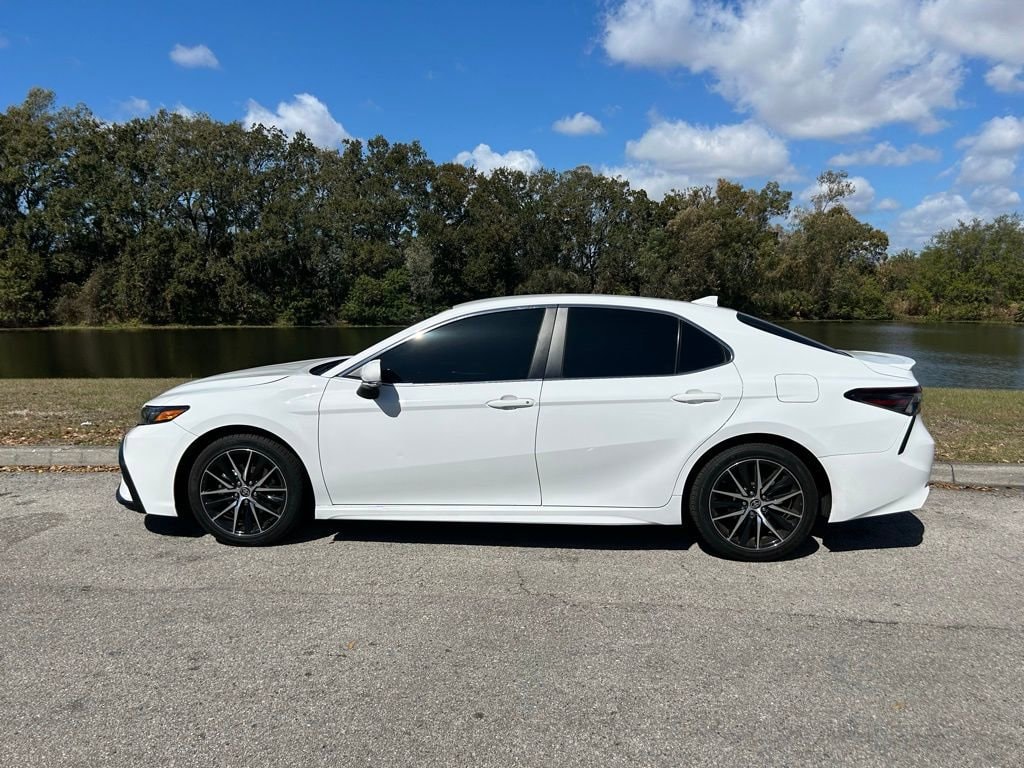 Used 2024 Toyota Camry SE Sedan