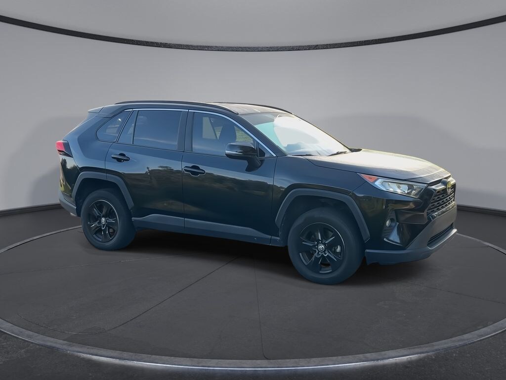 Used 2021 Toyota RAV4 XLE SUV