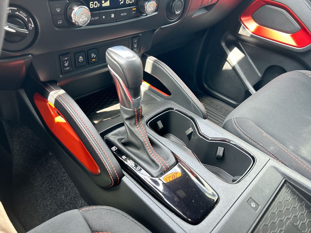 2023 Nissan Frontier PRO-4X - Photo 26