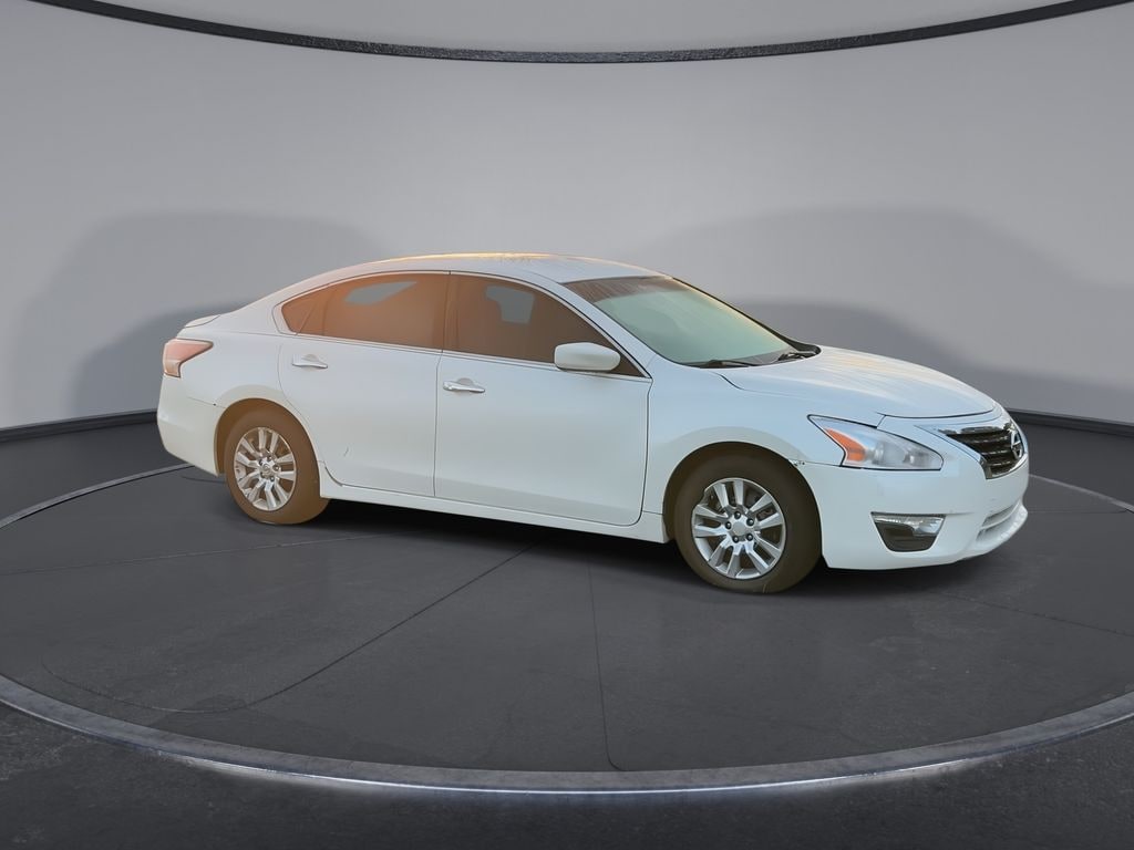 Used 2014 Nissan