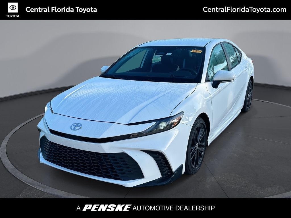 Used 2026 Toyota Camry SE Sedan